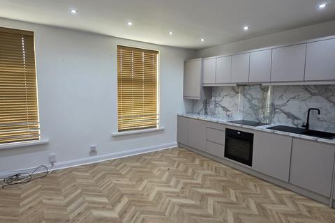 2 bedroom flat to rent, Grenville Street, Stockport, SK3