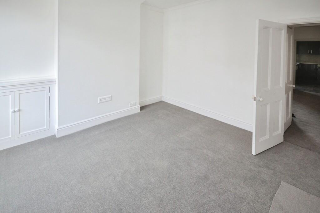 House in Leicester - View 3