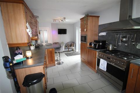 4 bedroom detached house for sale, Vale Coppice, Horwich, Bolton