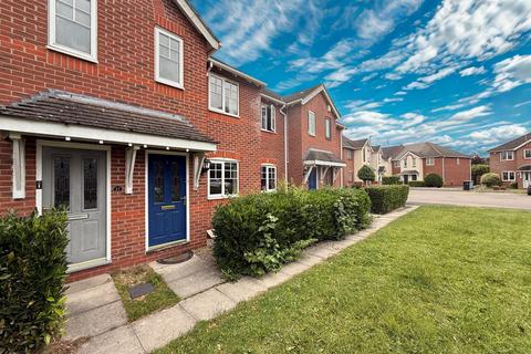 3 bedroom mews to rent, Victoria Mill Drive, Willaston