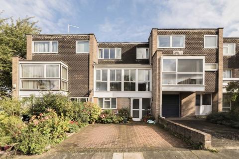 Templewood, London W13