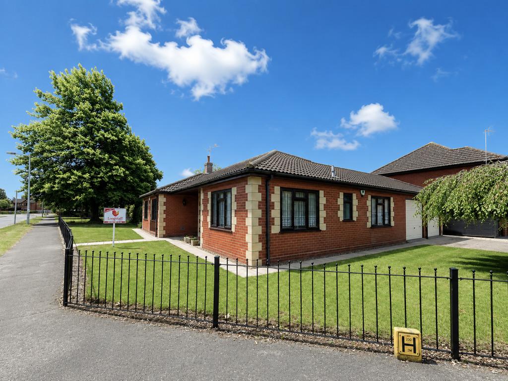 3 bedroom detached bungalow for sale