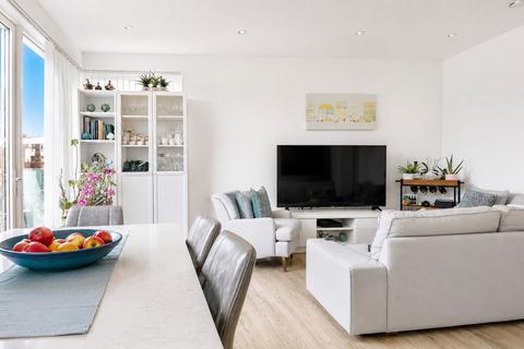 Hilltop Avenue, London NW10