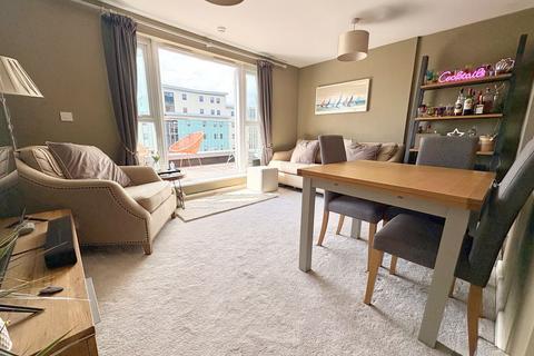 2 bedroom apartment for sale, Avenel Way, Poole, BH15