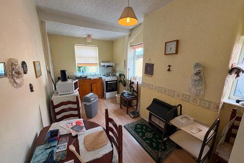 3 bedroom semi-detached house for sale, Ashbrook Avenue, Denton, M34