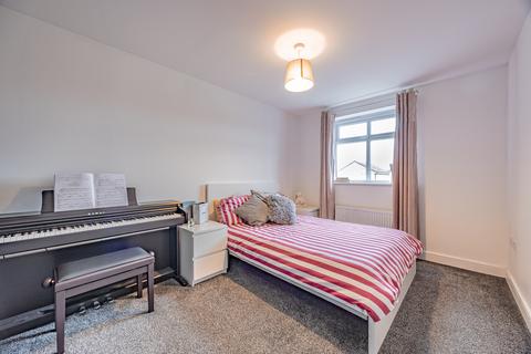 2 bedroom apartment for sale, Curzon Avenue, Northwich, CW8
