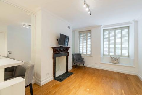 Studio to rent, Hans Place, Knightsbridge, London, SW1X