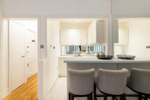 Studio to rent, Hans Place, Knightsbridge, London, SW1X