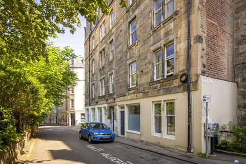 3 bedroom apartment to rent, Roseneath Place, Edinburgh EH9