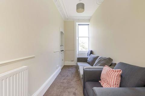 3 bedroom apartment to rent, Roseneath Place, Edinburgh EH9