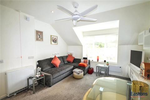 1 bedroom flat for sale, Henbit Close, Surrey KT20