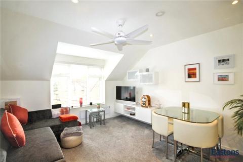 1 bedroom flat for sale, Henbit Close, Surrey KT20