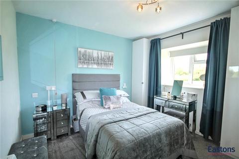 1 bedroom flat for sale, Henbit Close, Surrey KT20