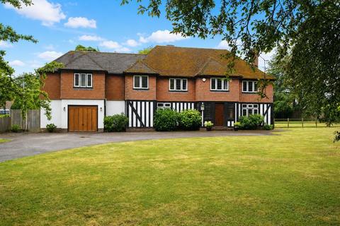 5 bedroom detached house for sale, Ashford Road, Maidstone