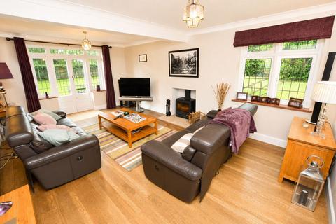 5 bedroom detached house for sale, Ashford Road, Maidstone