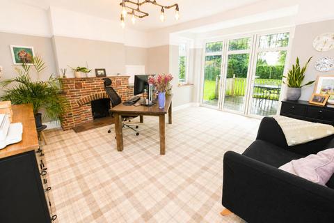 5 bedroom detached house for sale, Ashford Road, Maidstone