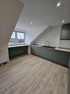 2 bedroom apartment to rent, NEW MILTON