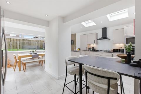 3 bedroom semi-detached house for sale, 19 Morven Avenue, Bishopbriggs, Glasgow, G64