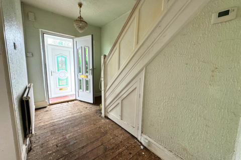 4 bedroom semi-detached house for sale, Agecroft Road East, MANCHESTER, M25