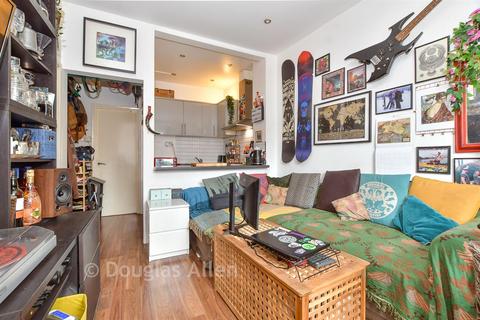 1 bedroom apartment for sale, Hoe Street, Walthamstow