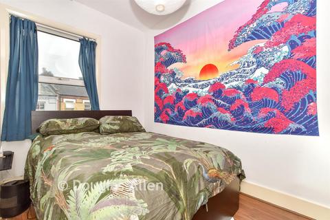 1 bedroom apartment for sale, 147 Hoe Street, London E17