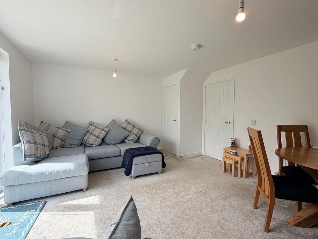 Living/Dining Room
