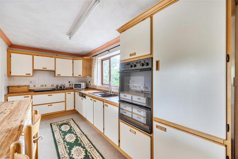 4 bedroom bungalow for sale, Old Bakehouse Lane, Bradford Abbas, Sherborne