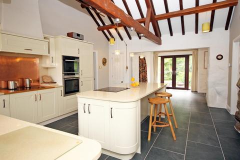 undefined, Llanrug, Caernarfon, Gwynedd, LL55