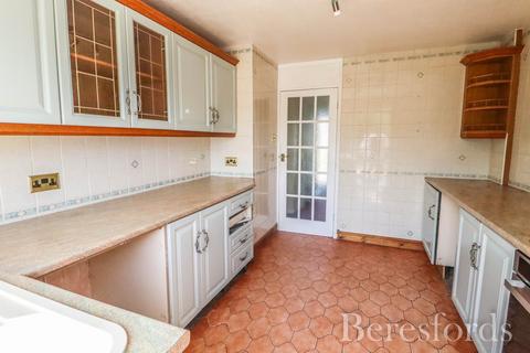 3 bedroom end of terrace house for sale, Sycamore Close, Witham, CM8
