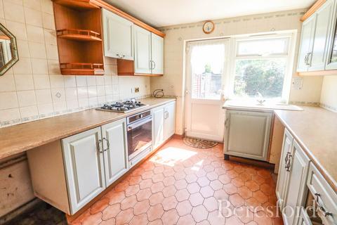 3 bedroom end of terrace house for sale, Sycamore Close, Witham, CM8
