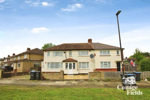 undefined, Stoneleigh Avenue, Enfield, EN1