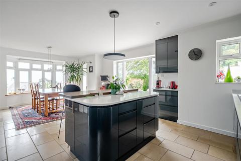 4 bedroom detached house for sale, Coram Avenue, Lyme Regis