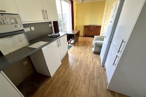3 bedroom terraced house for sale, Newbolt Road, Portsmouth PO6