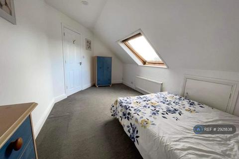 1 bedroom in a flat share to rent, Casbrook Common, Romsey, SO51