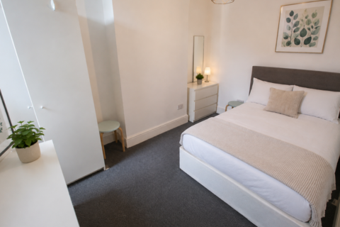 4 bedroom terraced house to rent, Cotswold Street, Liverpool