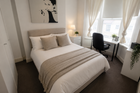 4 bedroom terraced house to rent, Cotswold Street, Liverpool