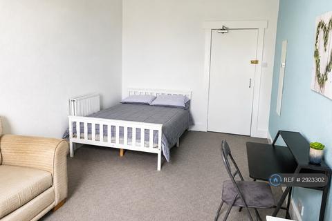 1 bedroom in a house share to rent, Market Street, Torquay, TQ1
