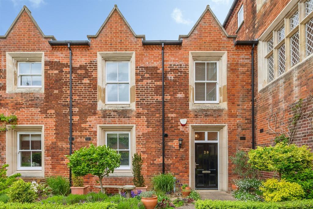 4 bedroom character property for sale in Norwich on OnTheMarket