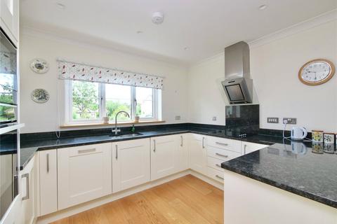 2 bedroom detached house for sale, Two bedroom detached property, Farmborough