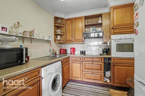 1 bedroom retirement property for sale, High Road, London