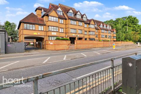 1 bedroom retirement property for sale, High Road, London