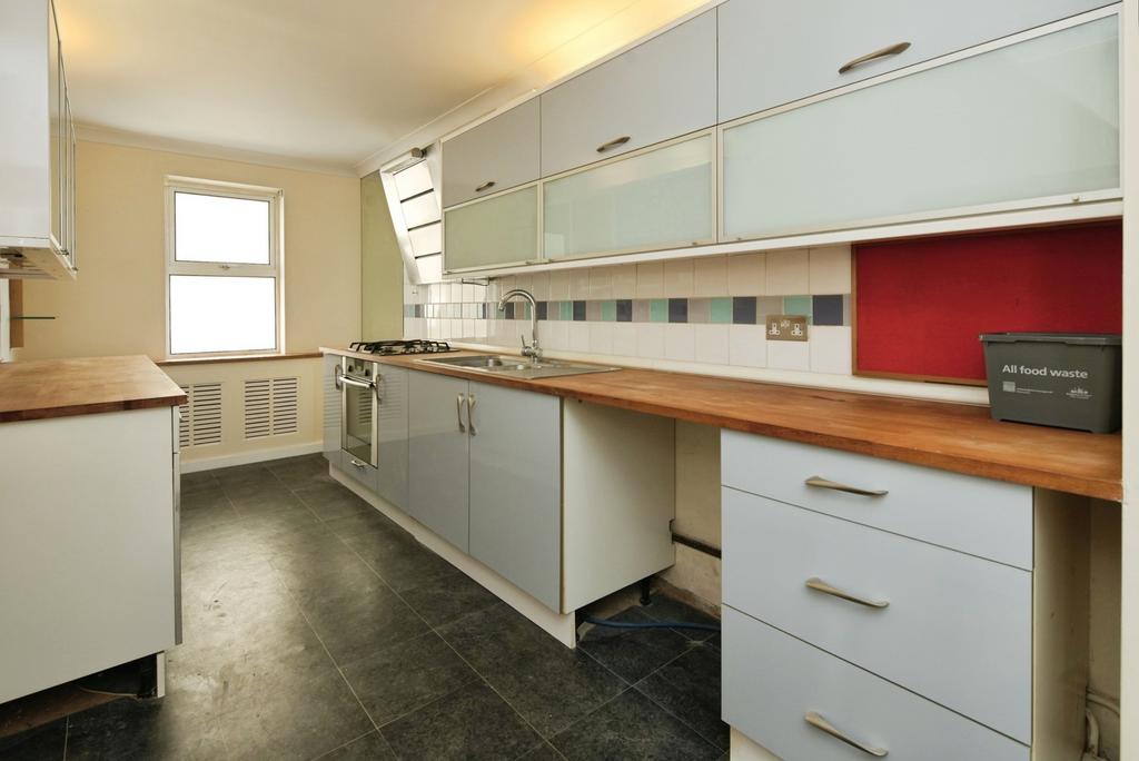 Apartment in Brighton, Kemptown - View 4