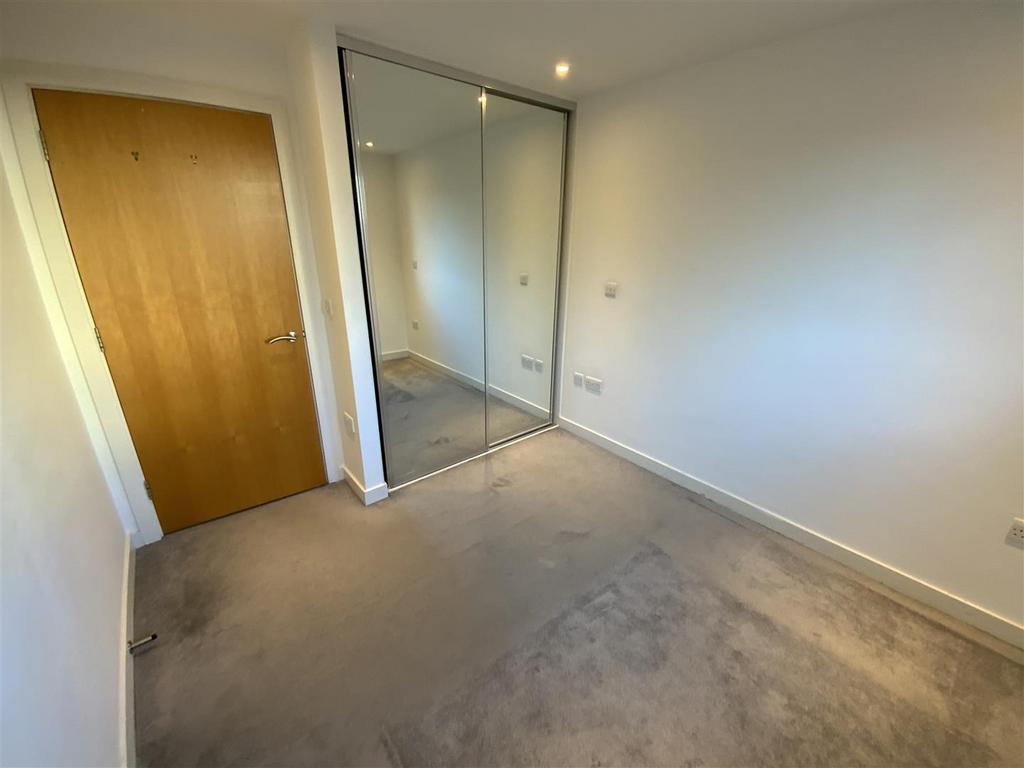 Colton Square, Leicester, LE1 - More