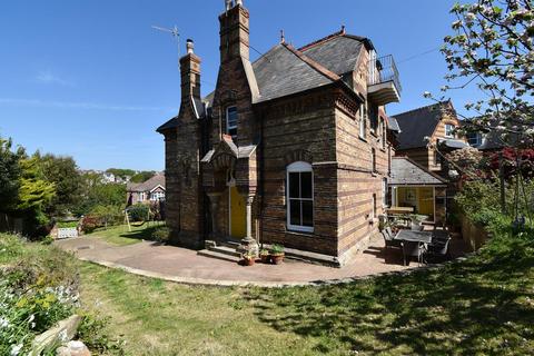 5 bedroom detached house for sale, Belmont Road, Hastings TN35