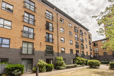 Capulet Square, Bromley By Bow, E3