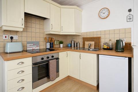 2 bedroom apartment for sale, North Street, Lostwithiel, Cornwall, PL22