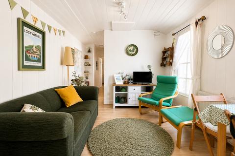 2 bedroom apartment for sale, North Street, Lostwithiel, Cornwall, PL22