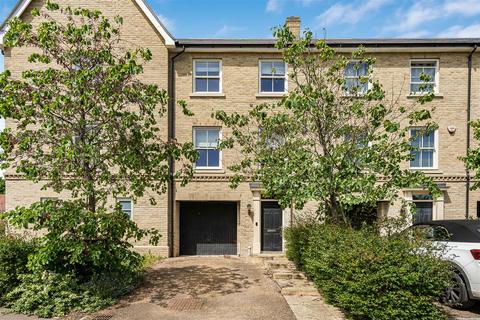 4 bedroom townhouse for sale, Burling Way, Cambridge CB25