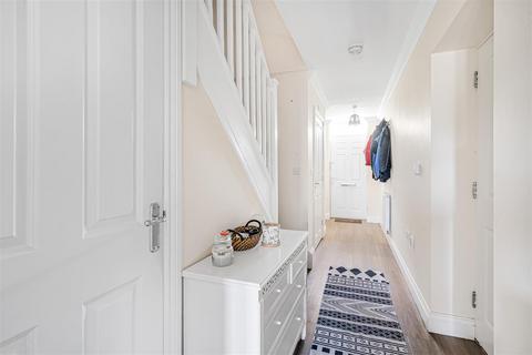 4 bedroom townhouse for sale, Burling Way, Cambridge CB25