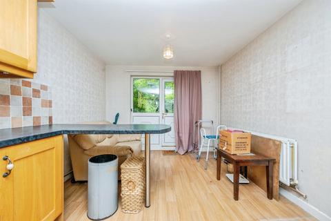 3 bedroom terraced house for sale, Doverdale Close, Redditch